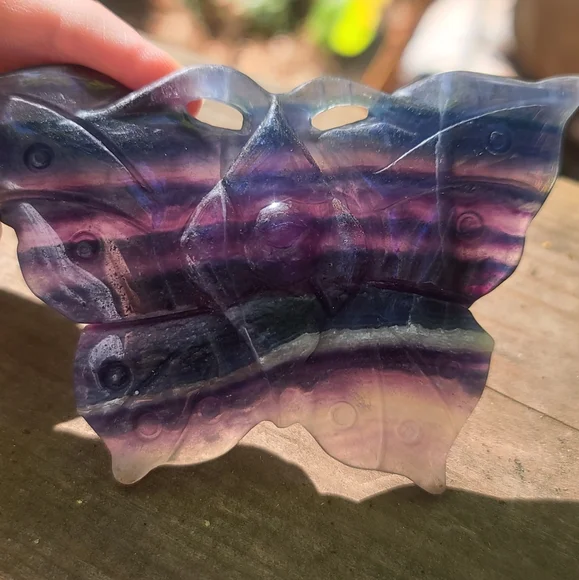 COPY - Multi colored Fluorite butterfly crystal over 3" wide - Picture 5 of 9